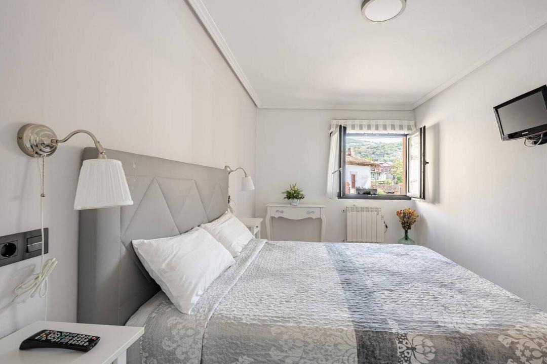 Photo of Bedroom in Avin