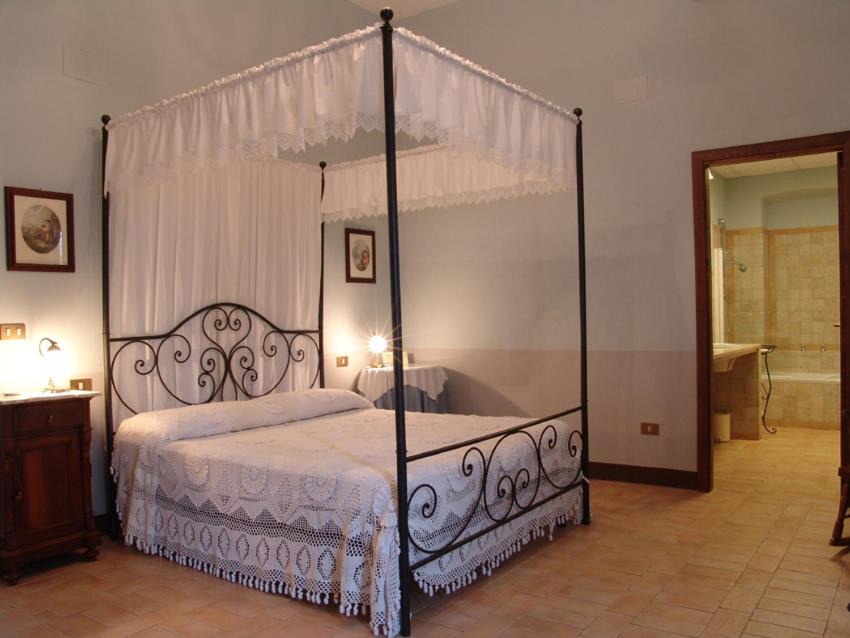 Photo of Bedroom in Manoppello