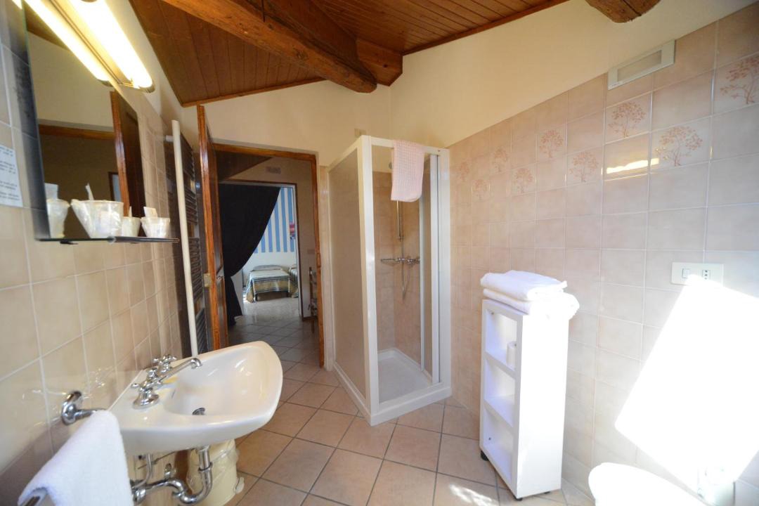 Photo of Bathroom in Bedonia