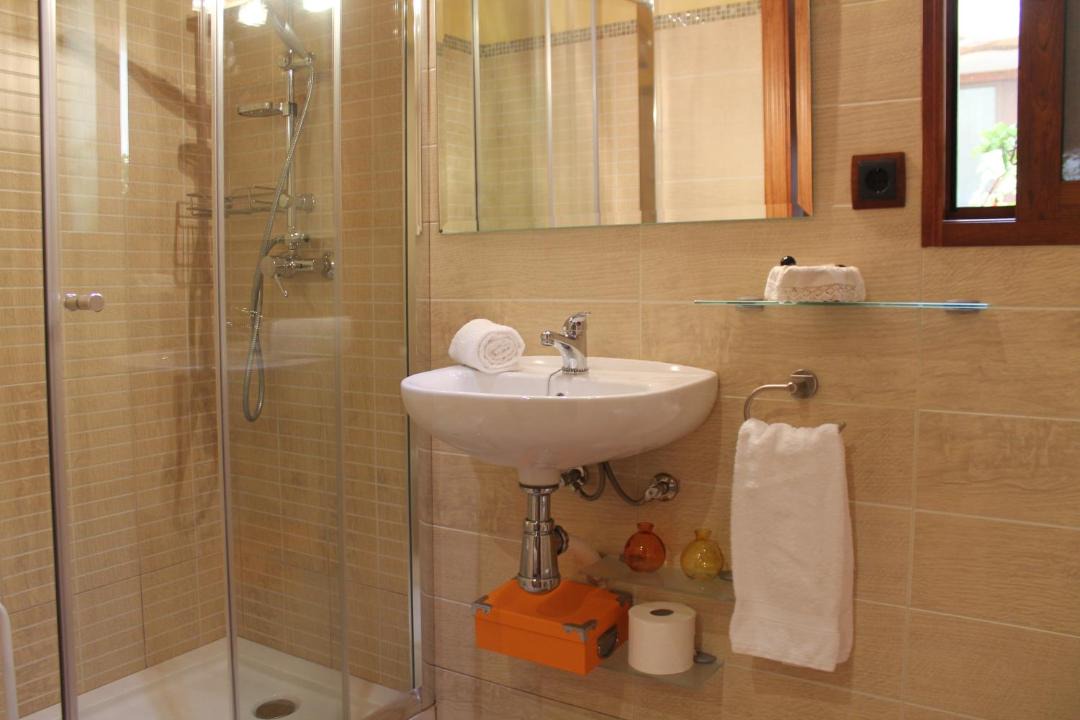 Photo of Bathroom in Roquetes