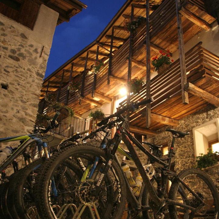 Photo of Others in Tirano