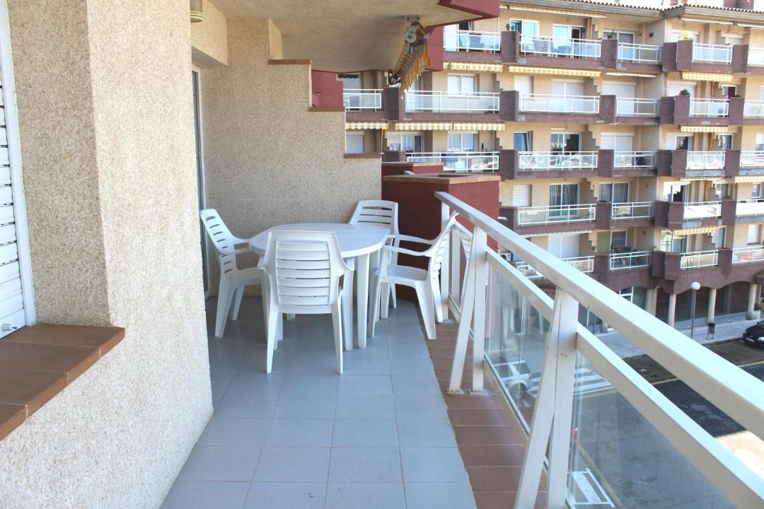Photo of Patio Balcony in Roses Town Center
