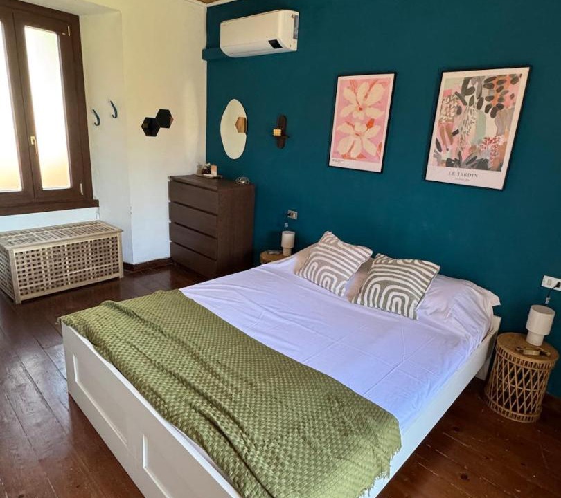 Photo of Bedroom in Brovello-Carpugnino
