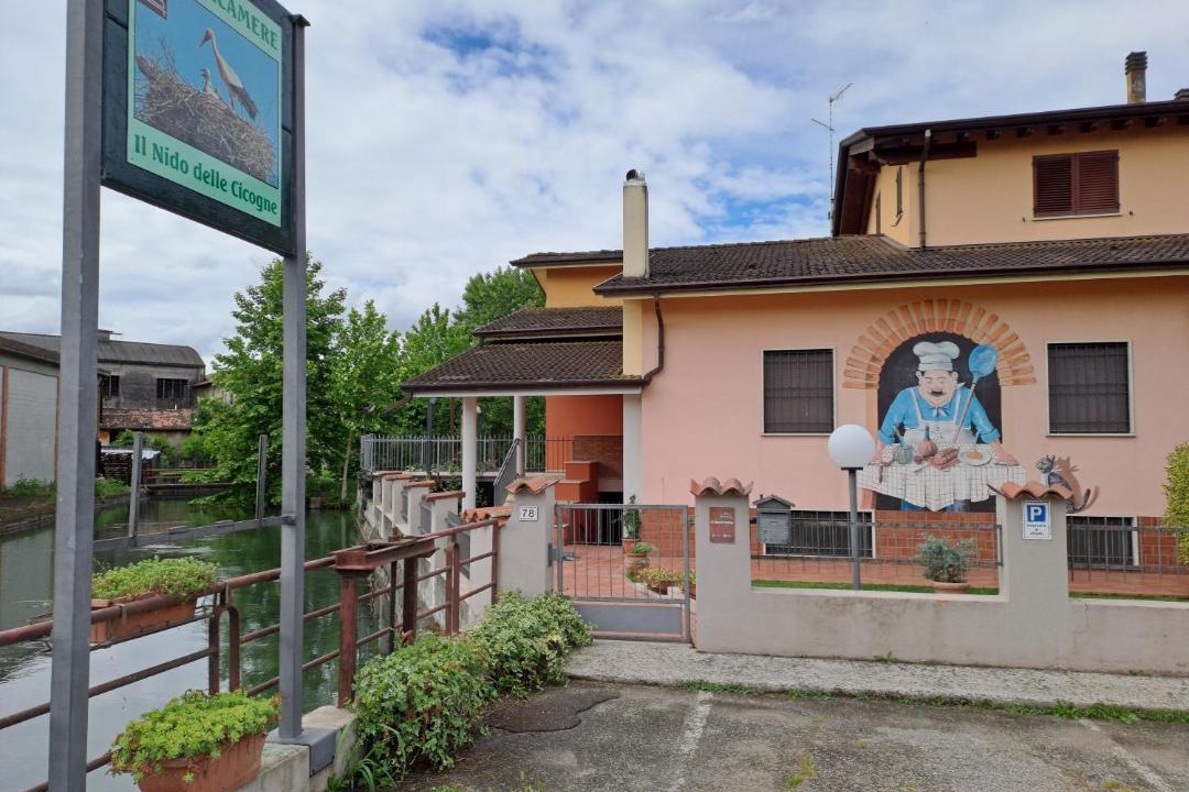 Photo of Others in Goito
