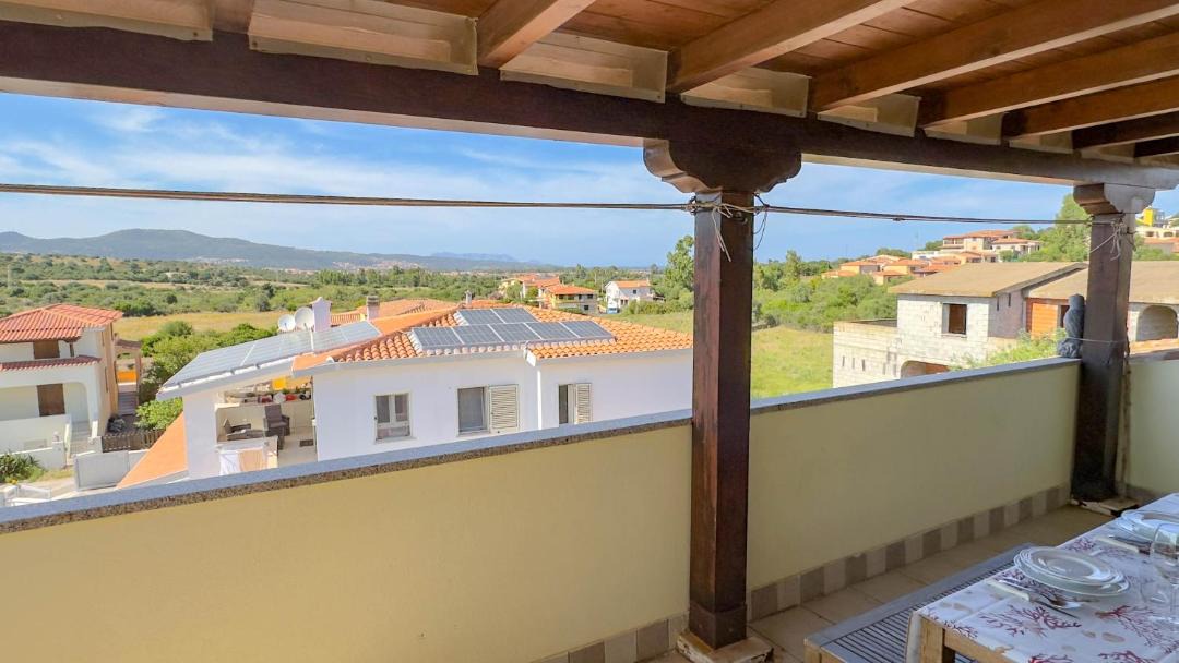 Photo of Patio Balcony in Limpiddu