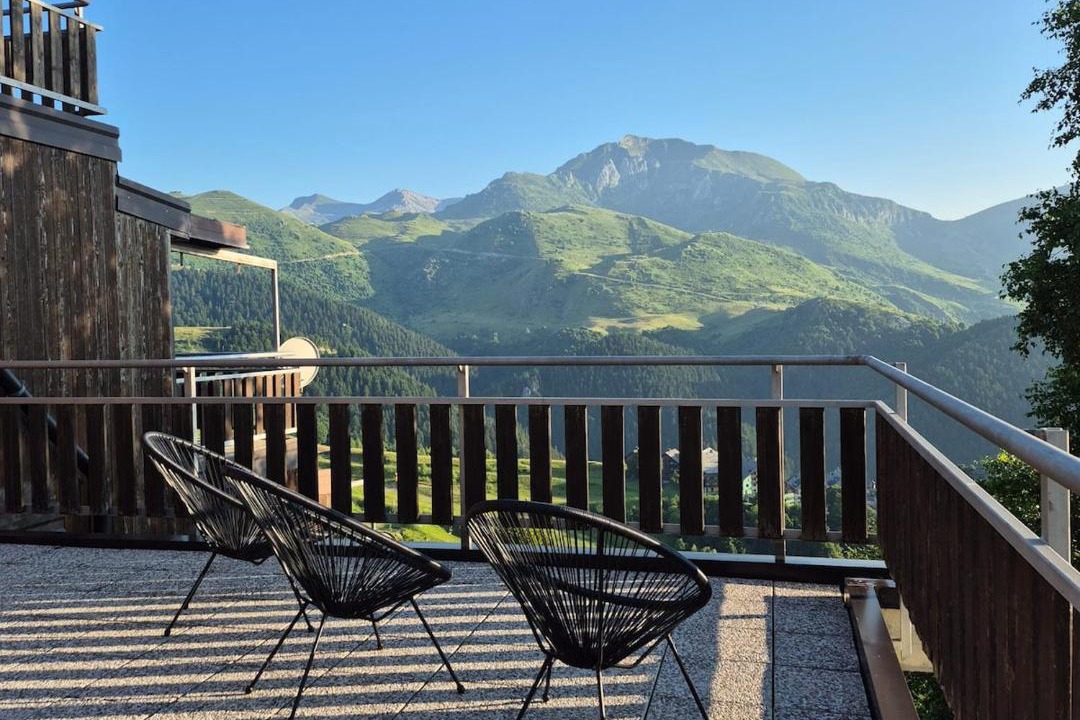 Photo of Patio Balcony in Prato Nevoso