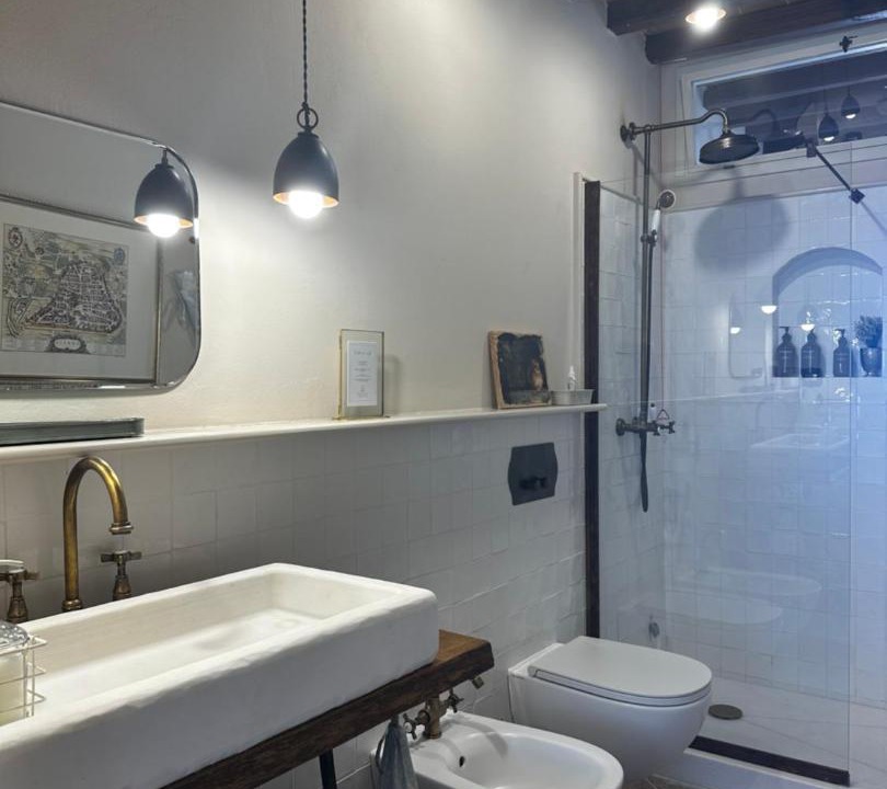 Photo of Bathroom in Todi
