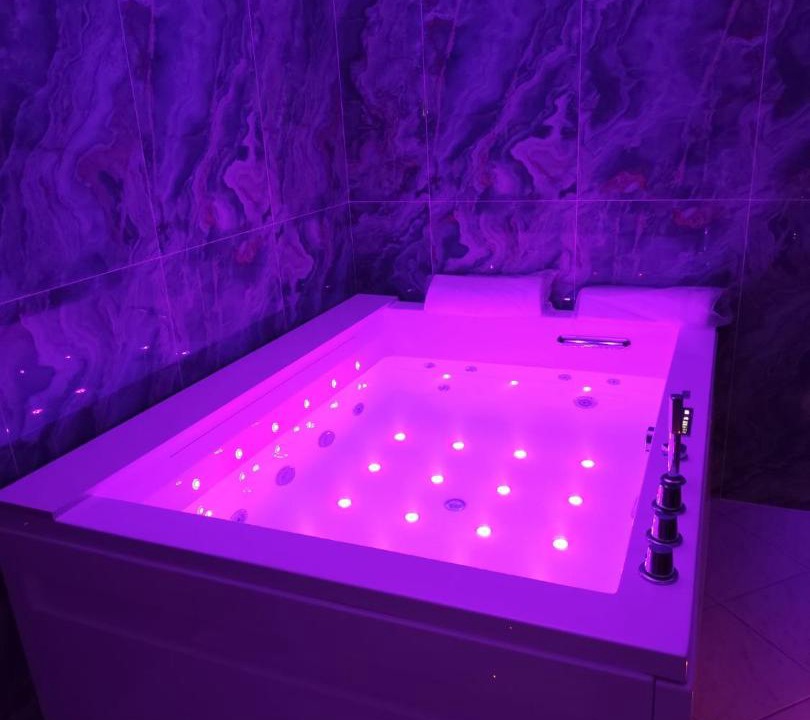 Photo of Bathroom in Laura
