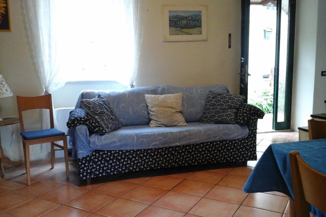 Photo of Livingroom in Arcola