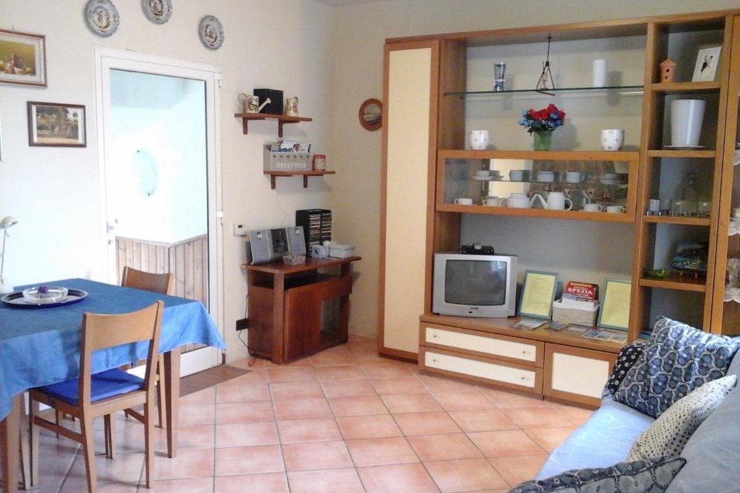 Photo of Livingroom in Arcola