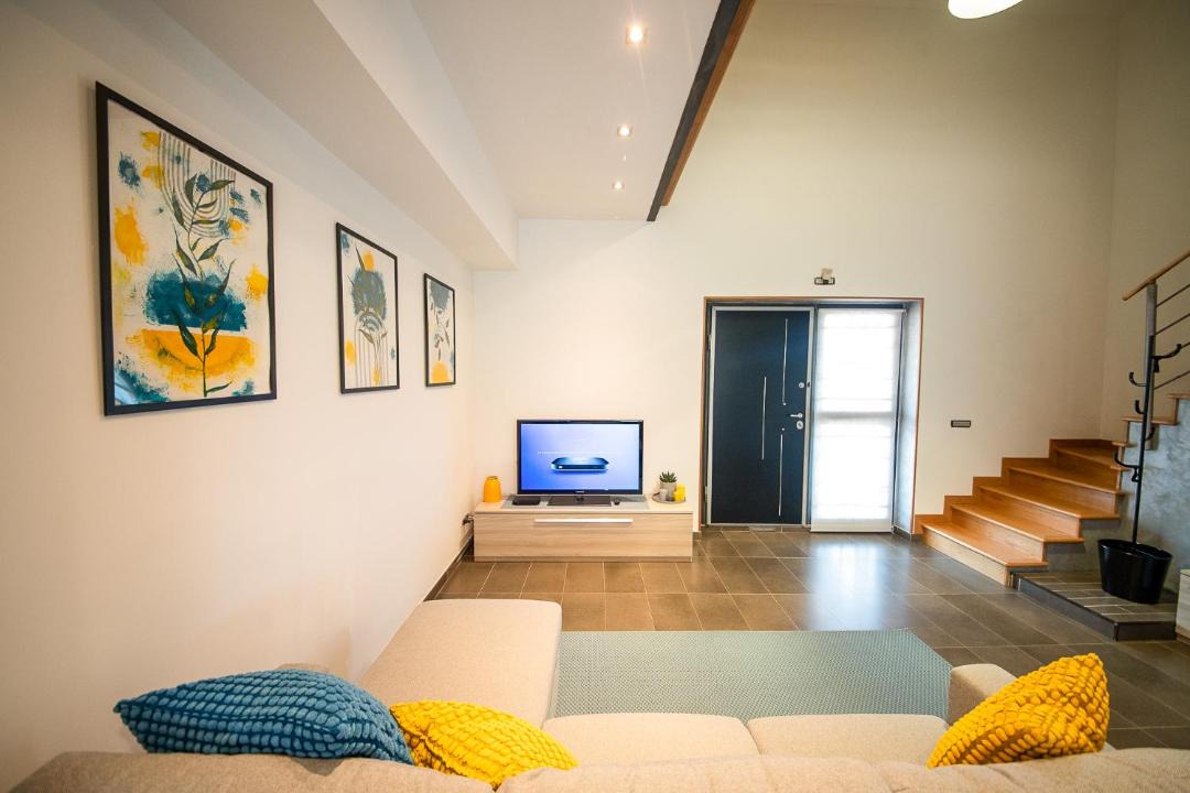 Photo of Livingroom in Introdacqua