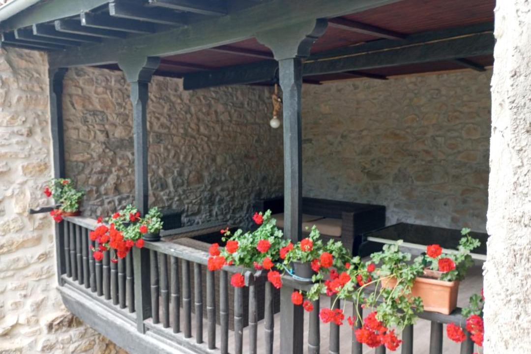 Photo of Patio Balcony in Cabrales