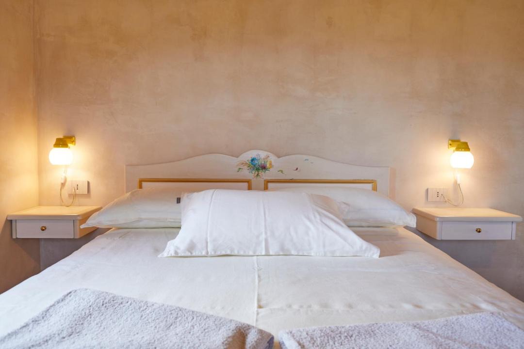 Photo of Bedroom in Villa Musone