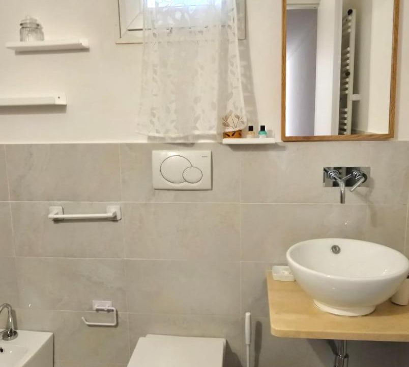 Photo of Bathroom in Subiaco