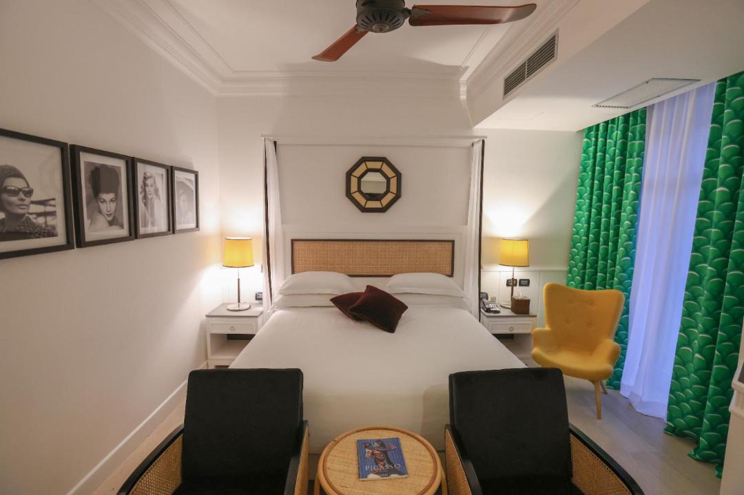 Photo of Bedroom in Laura