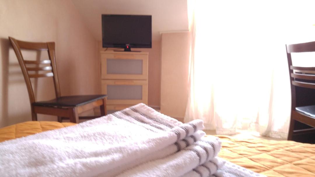 Photo of Bedroom in Parella