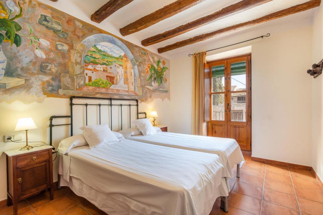 Photo of Bedroom in Belianes