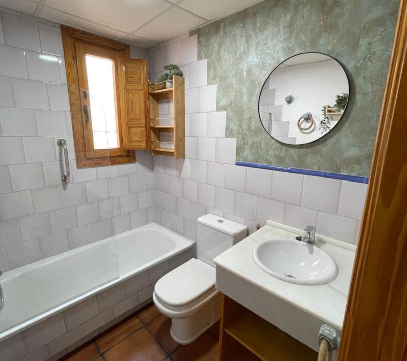 Photo of Bathroom in San Francisco-Ribera