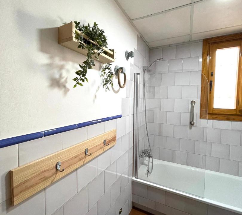 Photo of Bathroom in San Francisco-Ribera