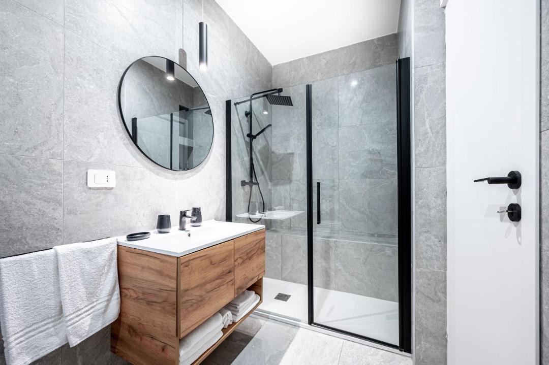 Photo of Bathroom in Latina