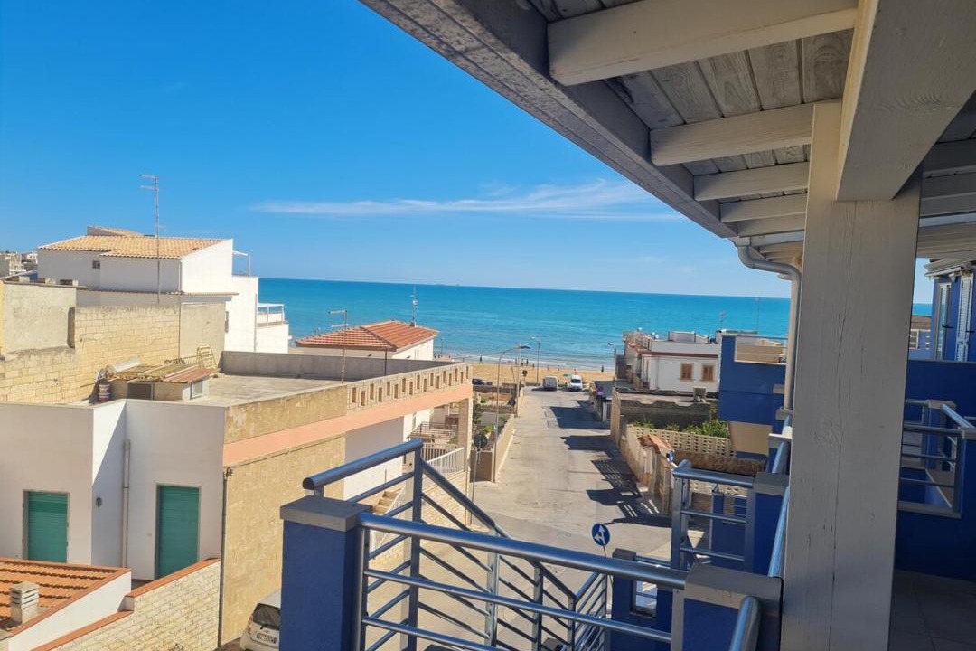 Photo of Patio Balcony in Cava dʼAliga