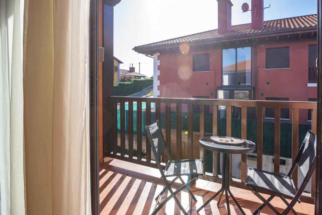Photo of Patio Balcony in Prellezo