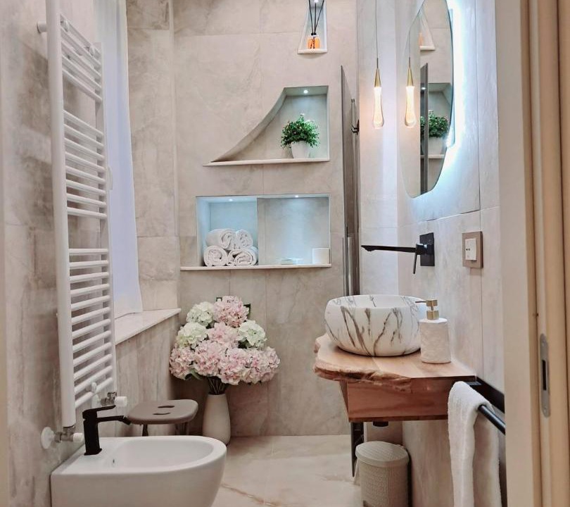 Photo of Bathroom in La Spezia Historic Centre