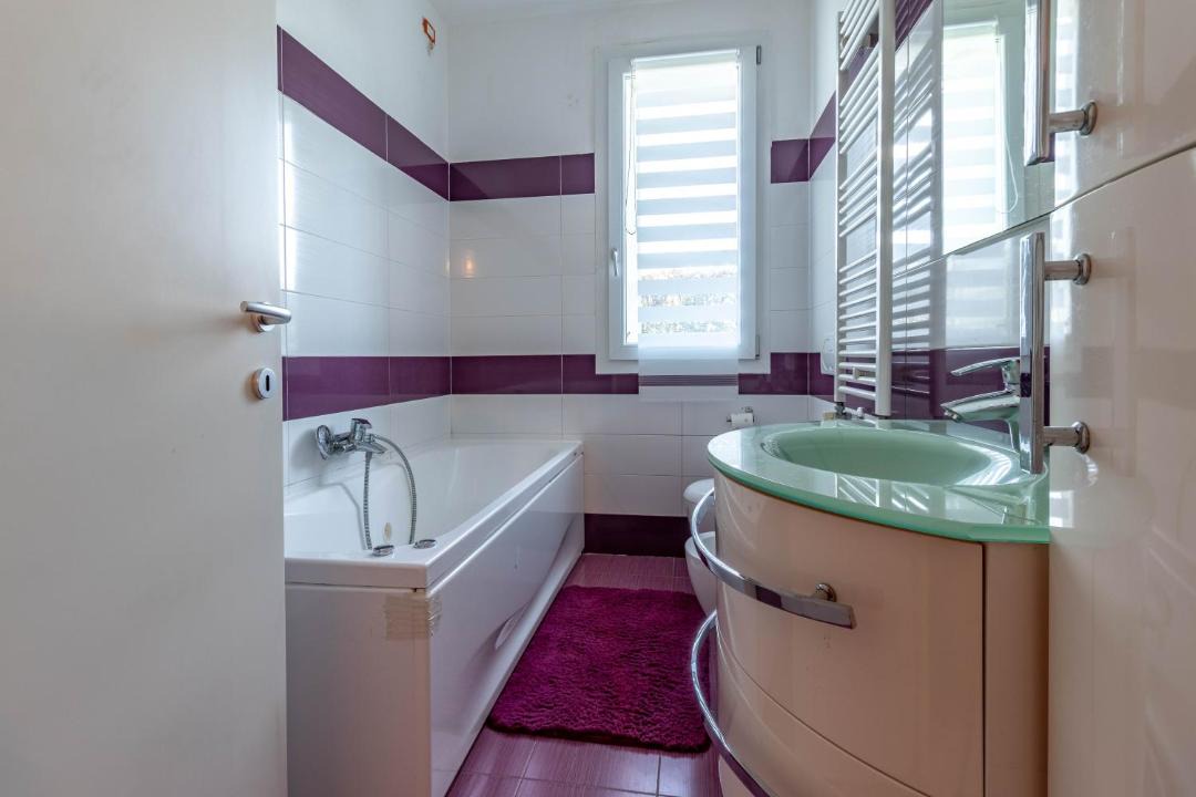 Photo of Bathroom in Tessera