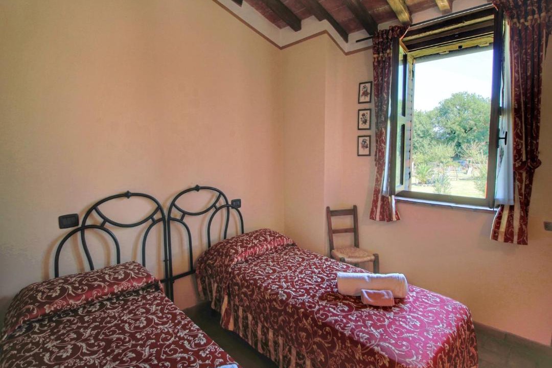 Photo of Bedroom in Todi