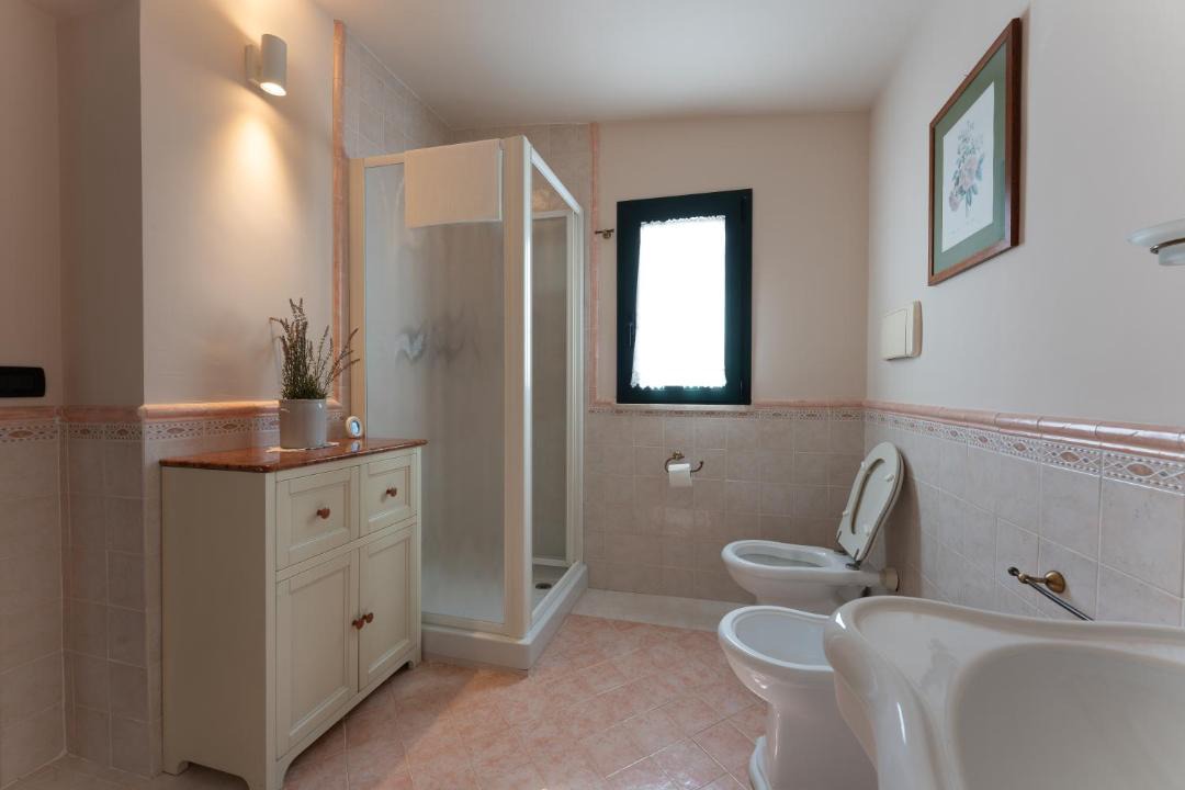 Photo of Bathroom in Catignano