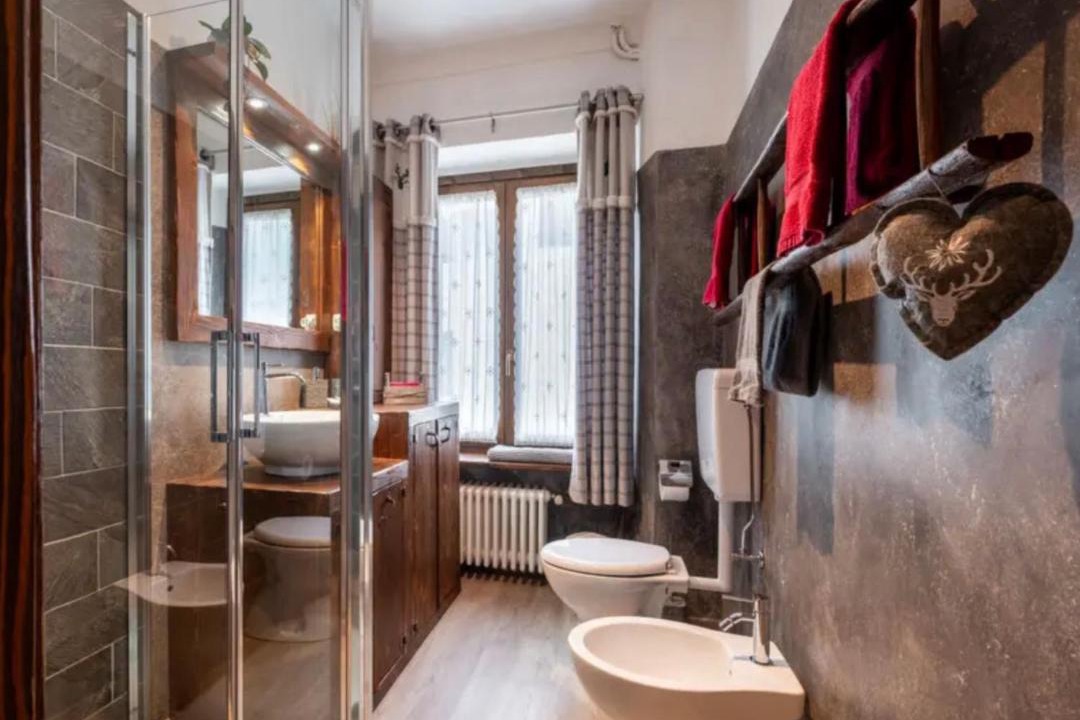 Photo of Bathroom in Ghigo