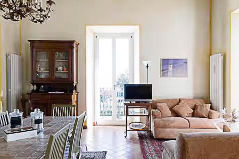 Photo of Livingroom in Belgirate