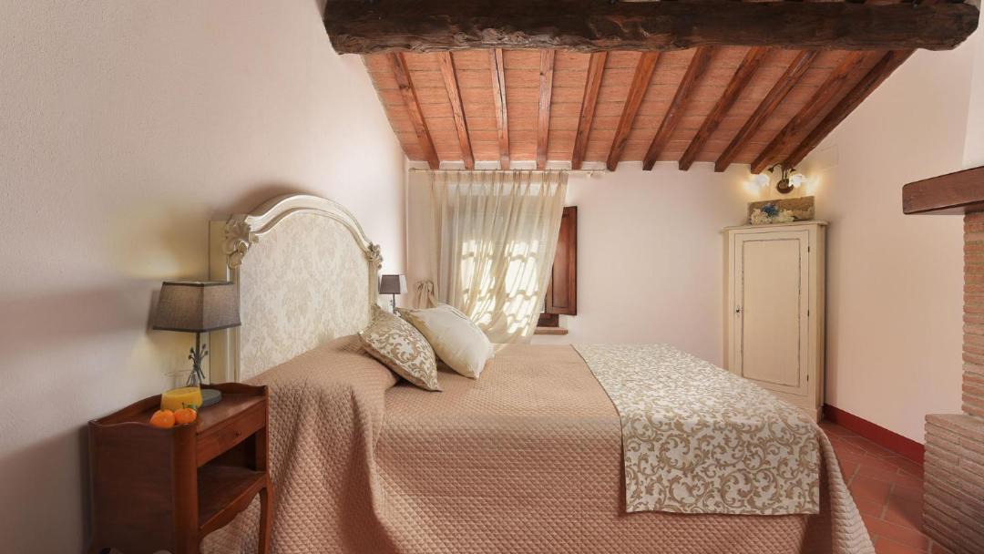 Photo of Bedroom in Toiano