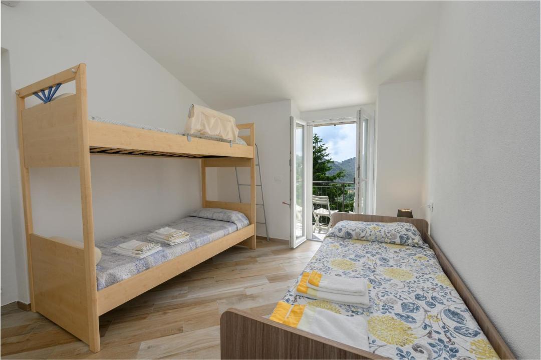 Photo of Bedroom in Castiglione Chiavarese