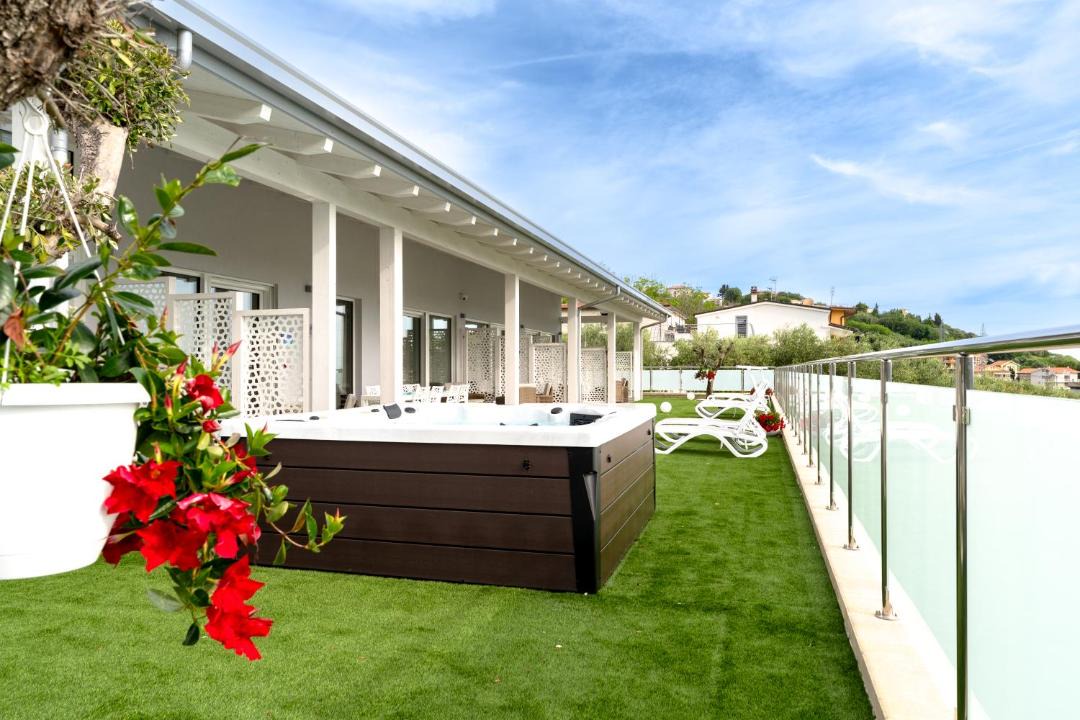 Photo of Patio Balcony in San Vito Chietino