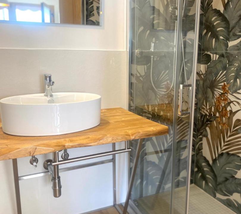 Photo of Bathroom in Pieris
