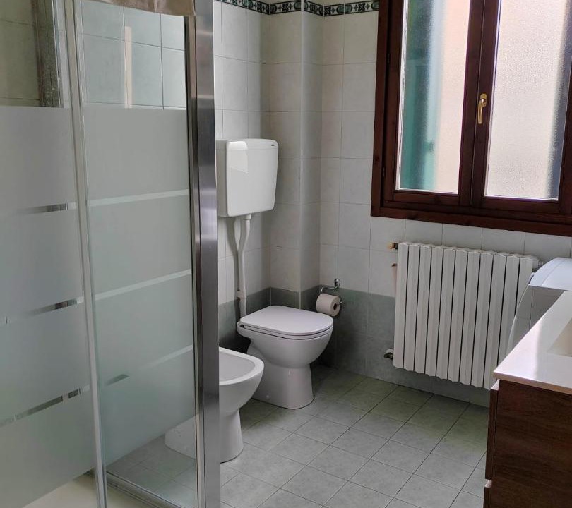 Photo of Bathroom in Rubiera