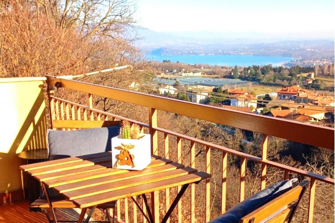 Photo of Patio Balcony in Nebbiuno