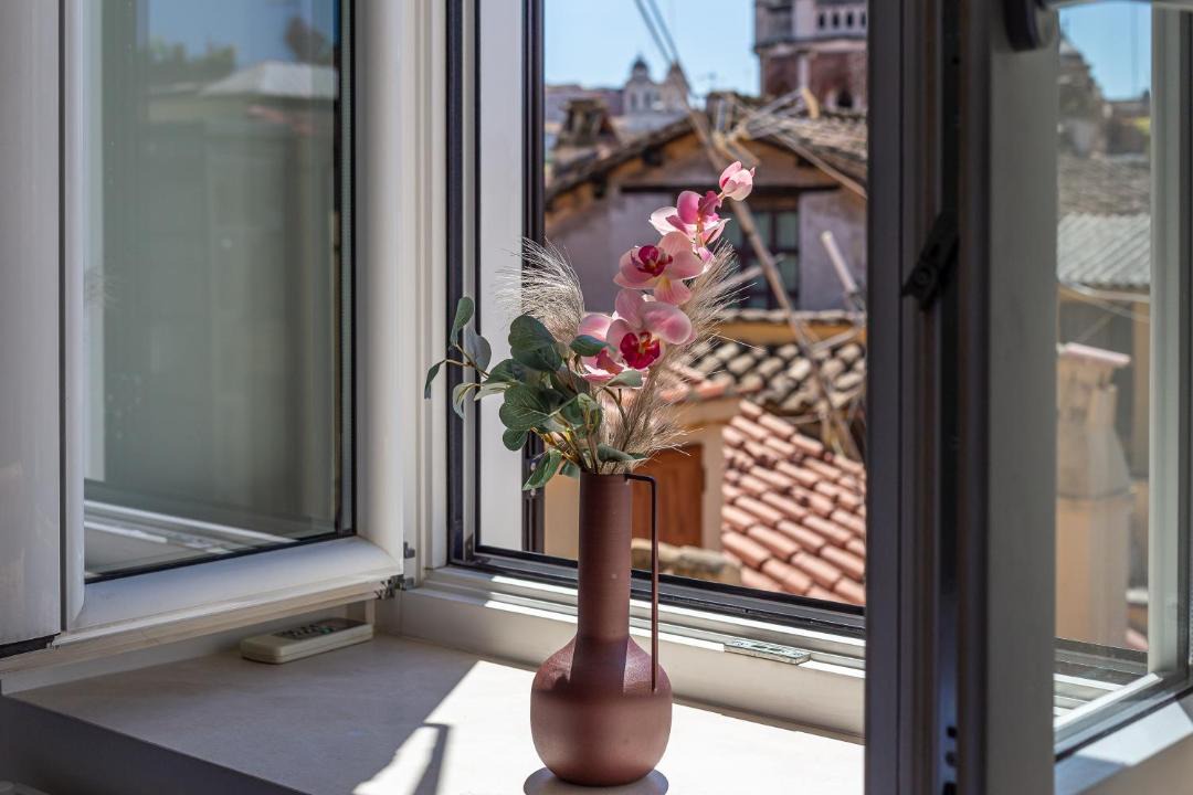 Photo of Patio Balcony in Rione IV Campo Marzio