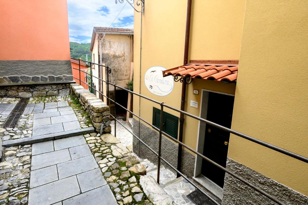 Photo of Others in Castiglione Chiavarese
