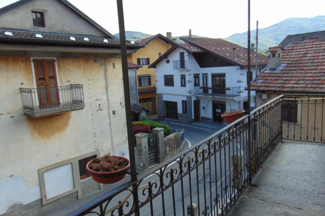 Photo of Others in Brolo