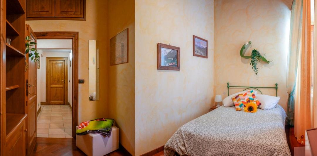 Photo of Bedroom in Poggio