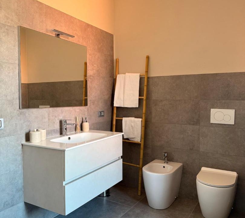 Photo of Bathroom in Barolo
