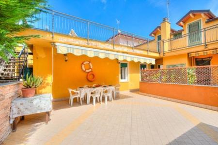 Photo of Patio Balcony in San Bartolomeo al Mare
