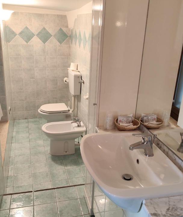 Photo of Bathroom in Vernante