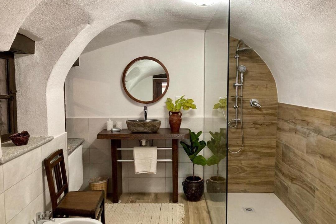 Photo of Bathroom in Donnas