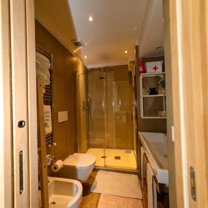 Photo of Bathroom in Subiaco