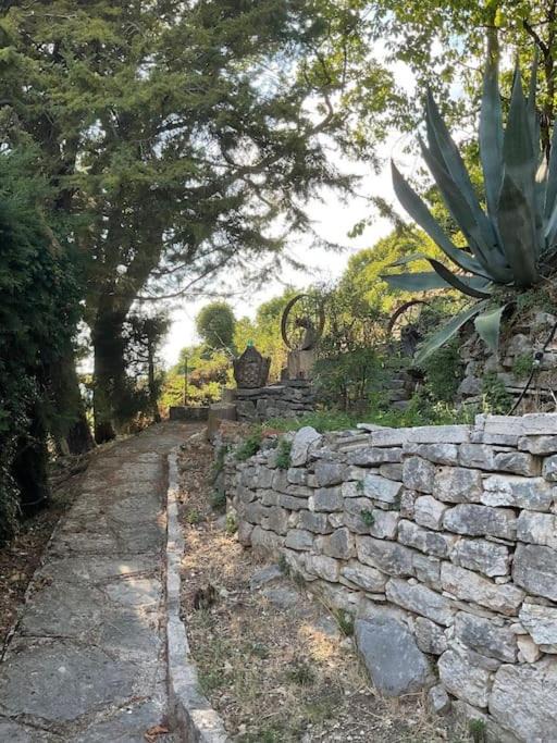 Photo of Others in Castelpizzuto