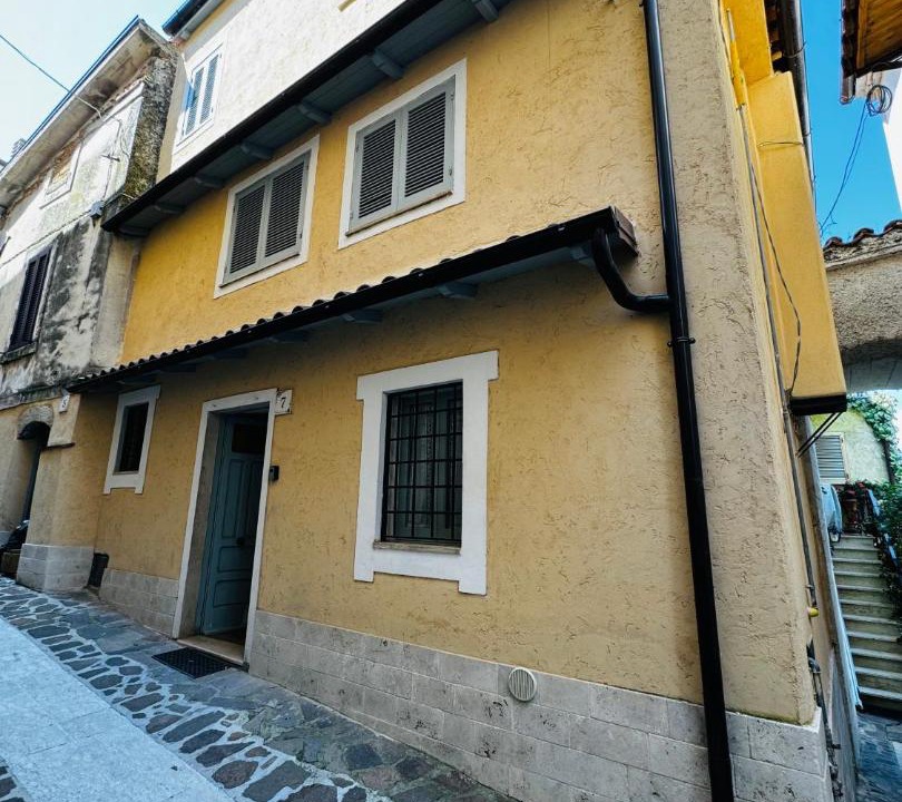 Photo of Buildings in Campoli Appennino
