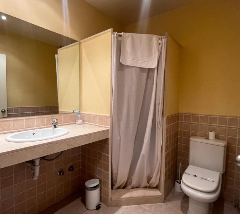 Photo of Bathroom in Navata